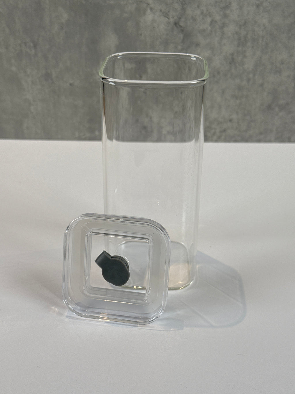 Latte Macchiato Glas mit Deckel & Glasstrohhalm